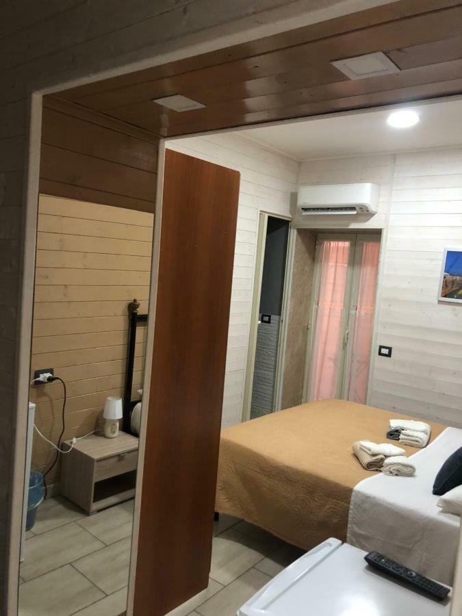 Rooms Chanel Syracuse Eksteriør bilde