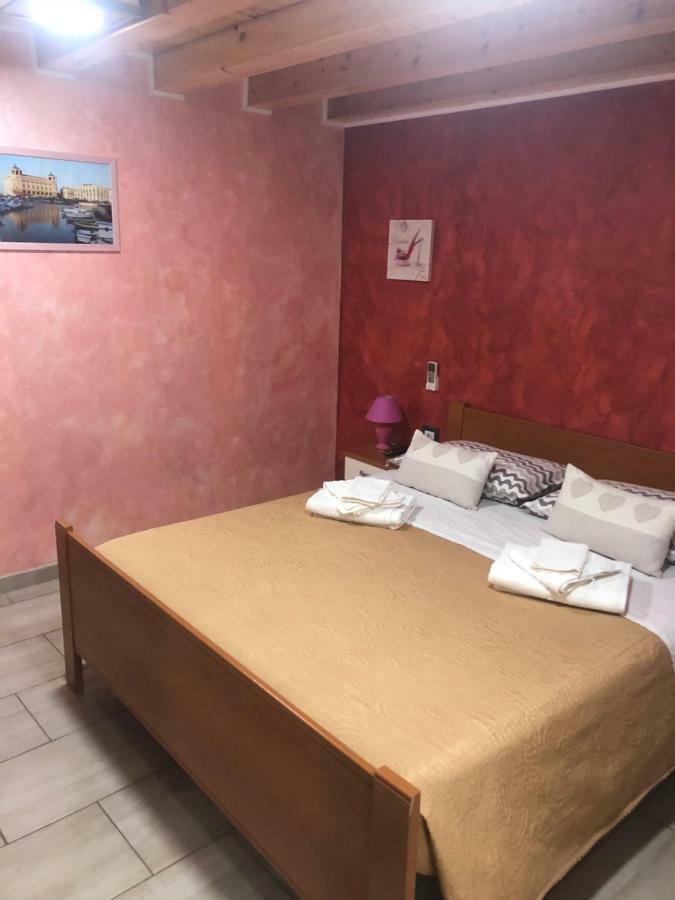Rooms Chanel Syracuse Eksteriør bilde